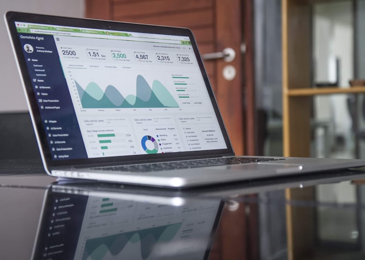 Analytics em laptop